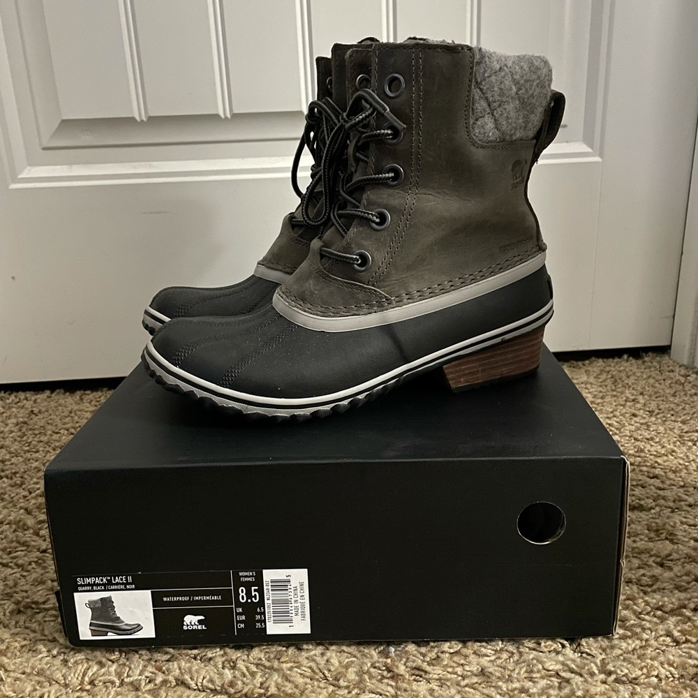Sorel Slimpack Lace 2-Size 8.5